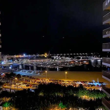 Precioso Delante Del Mar En *